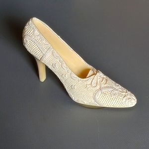 ⭐ 3 for $25 High Heel Figurine